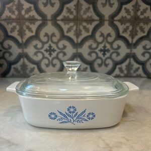 VINTGE CORNING WARE CASSEROLE DISH WITH ORIGINAL LID- A-1 1QT SIZE- EUC